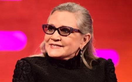 Carrie-Fisher-Suffers-Massive-Cardiac-Arrest-on-HWN-ENTERTAINMENT