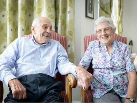 Worlds-oldest-newlyweds-on-HWN-MARR