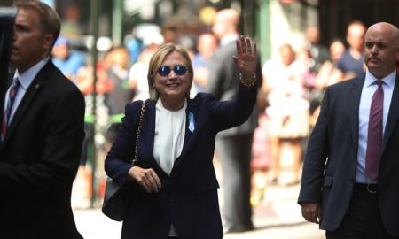Hillary-Clinton-down-with-pneumonia-on-HWN-BREAKING